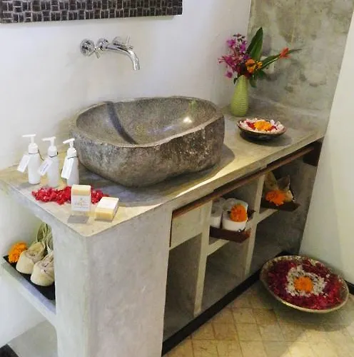 Resort Cili Emas Oceanside 3*
