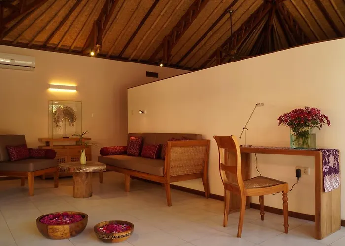 Cili Emas Oceanside 3* Tejakula
