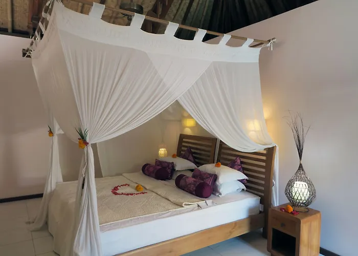 Resort Cili Emas Oceanside 3*