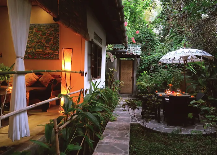 Resort Cili Emas Oceanside 3*