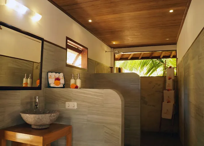 Resort Cili Emas Oceanside Tejakula