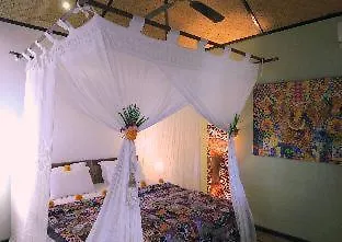 Resort Cili Emas Oceanside 3*